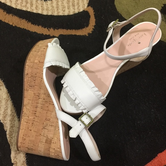 NWOB Kate Spade ♠️ Tomas Ruffle Sandals - Picture 3 of 8